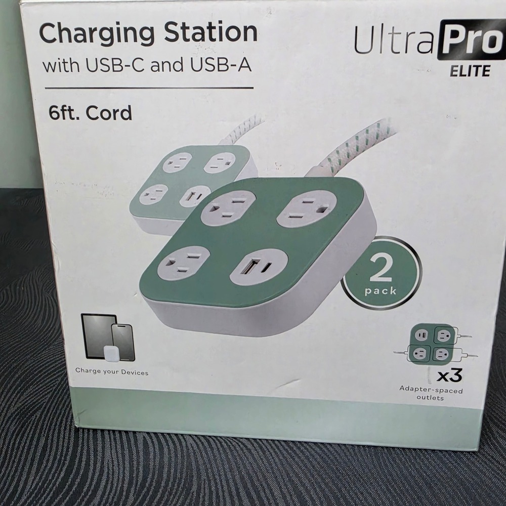UltraPro Elite Charging Station Unisex 2 Pack Green USB-C USB-A 6ft Cord 84472